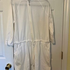 White Landsend Cover-Up